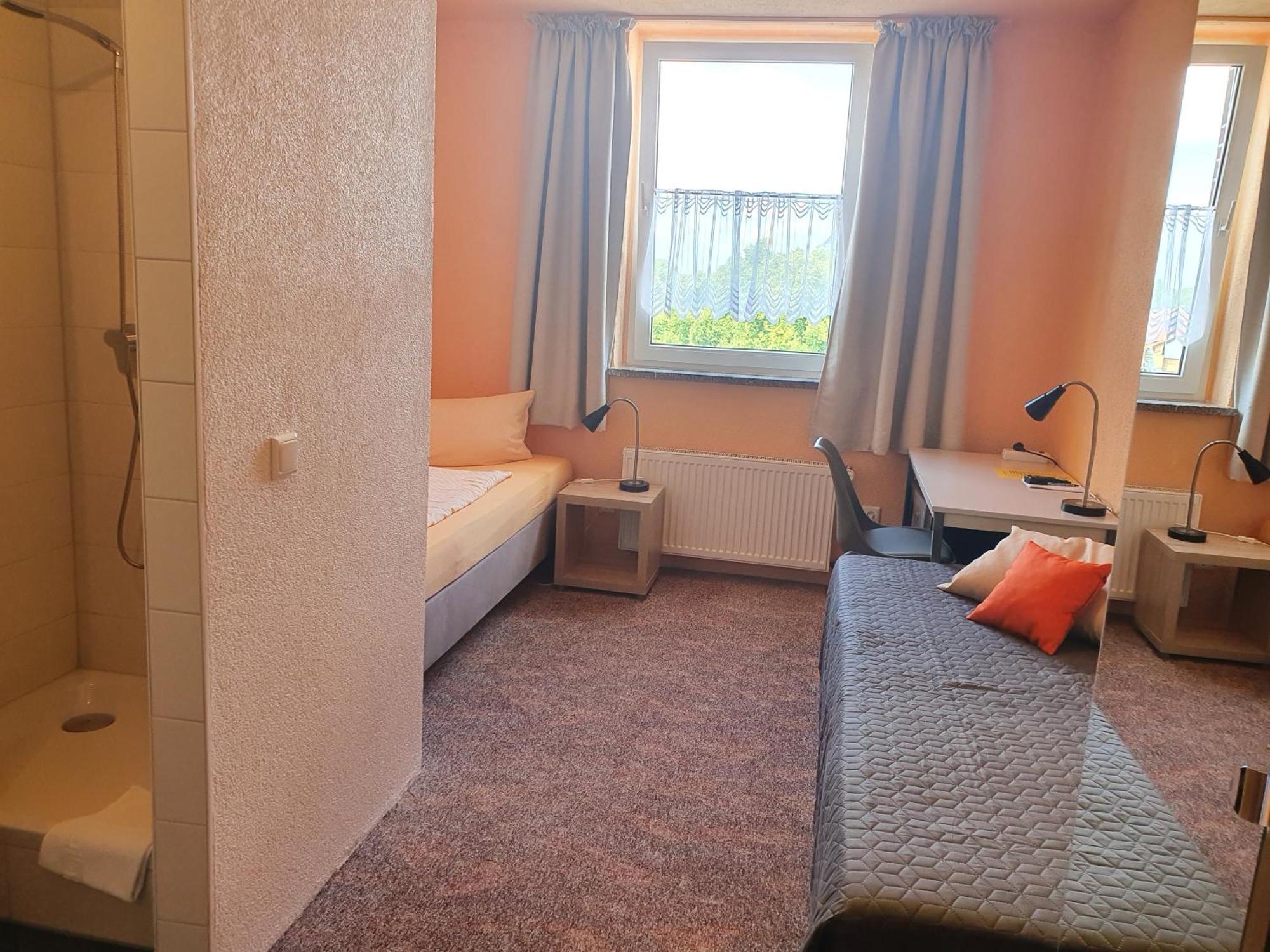 Hotel-Pension Gruene Linde デーリッチュ 部屋 写真