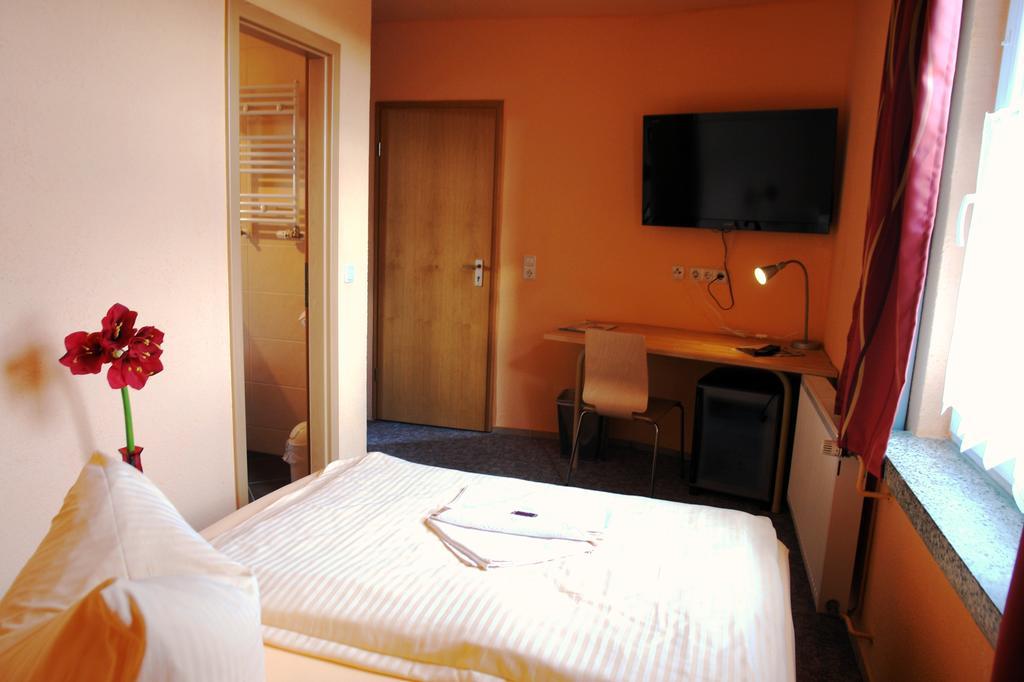Hotel-Pension Gruene Linde デーリッチュ 部屋 写真
